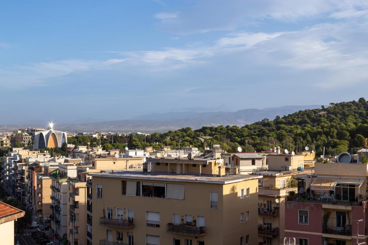 Terrazza61 - Appartamento Con Vista Spettacolare Sulla Citta Di Кальярі Екстер'єр фото